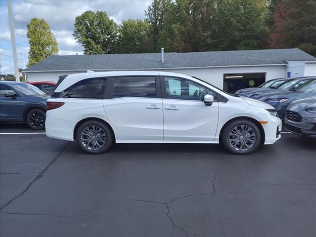 2025 Honda Odyssey Touring