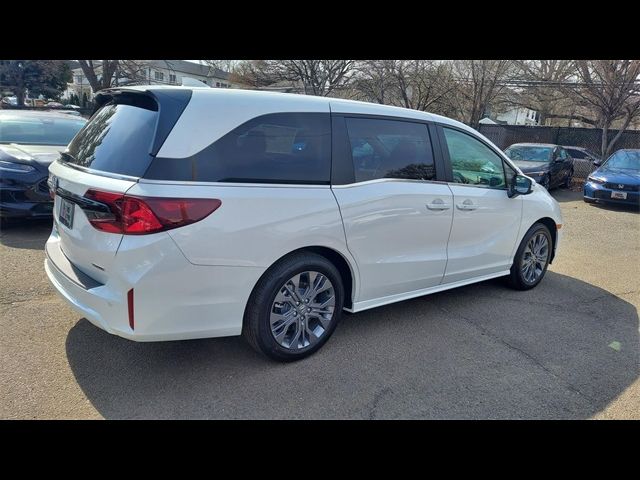 2025 Honda Odyssey Touring