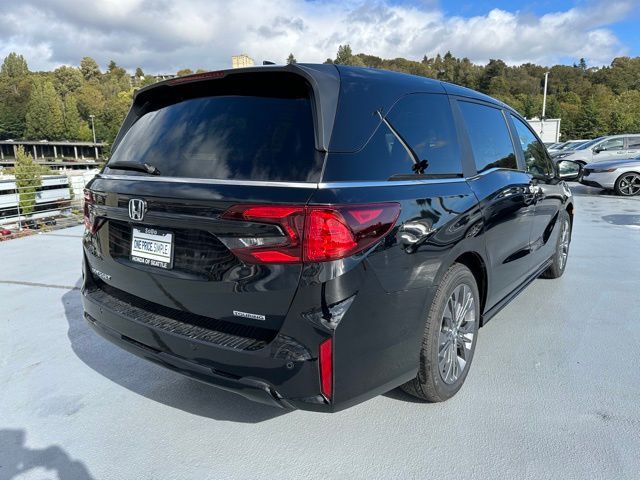 2025 Honda Odyssey Touring