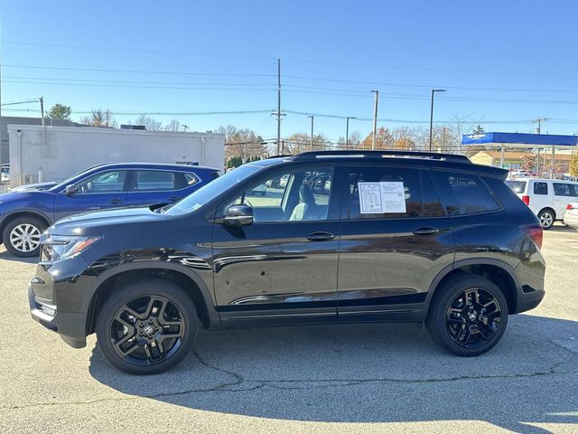 2025 Honda Passport Black Edition