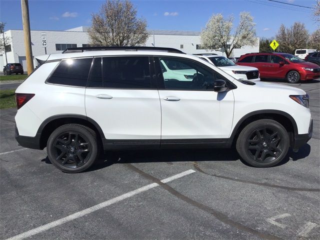 2025 Honda Passport Black Edition