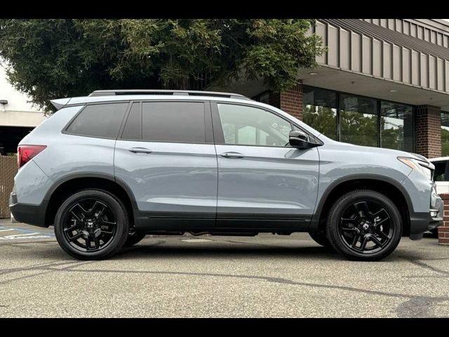 2025 Honda Passport Black Edition