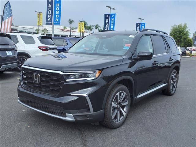 2025 Honda Pilot Touring