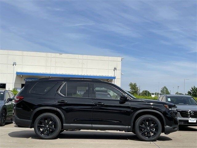 2025 Honda Pilot Black Edition