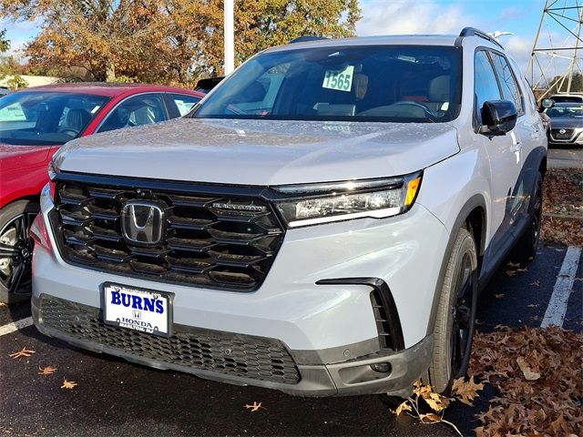 2025 Honda Pilot Black Edition