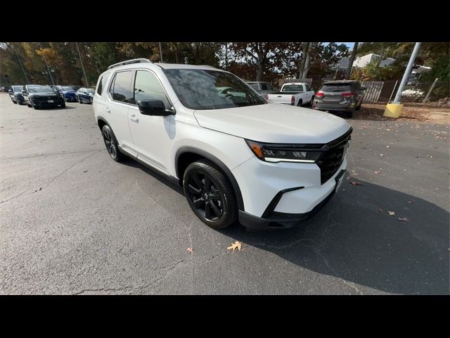 2025 Honda Pilot Black Edition