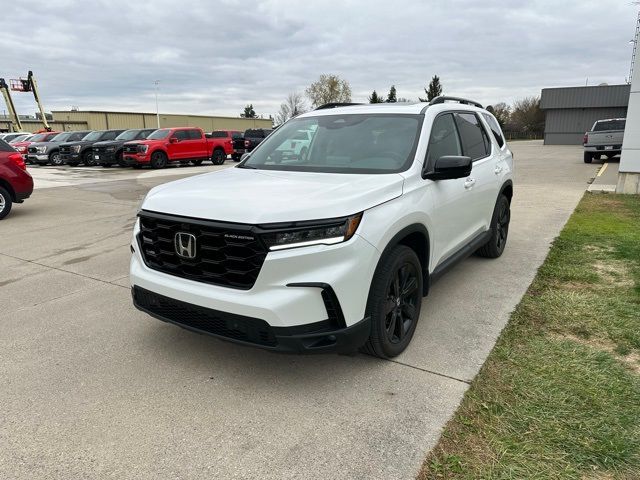 2025 Honda Pilot Black Edition