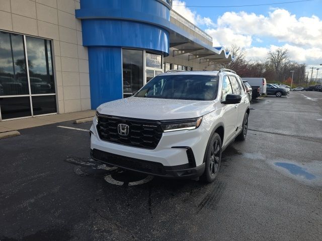 2025 Honda Pilot Black Edition