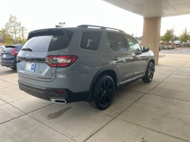 2025 Honda Pilot Black Edition