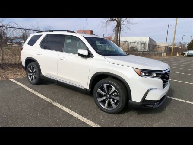 2025 Honda Pilot Elite