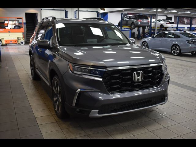 2025 Honda Pilot Elite