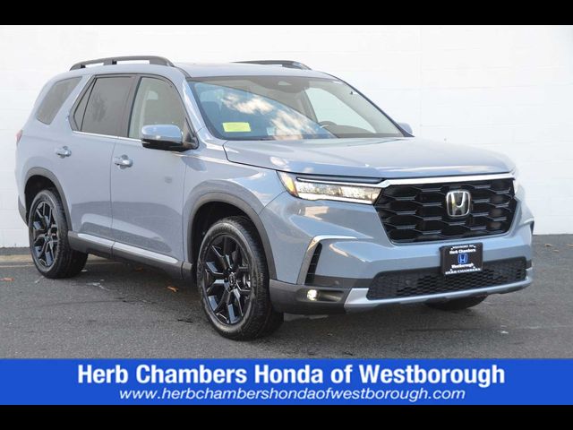 2025 Honda Pilot Touring+