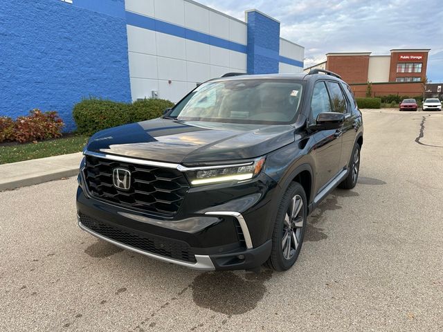 2025 Honda Pilot Touring