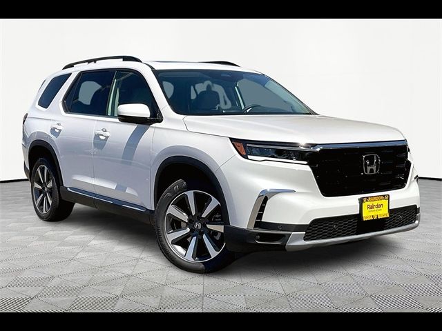 2025 Honda Pilot Touring