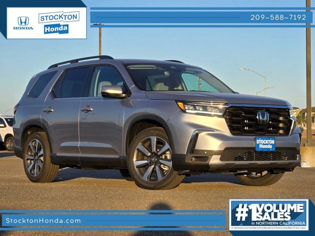 2025 Honda Pilot Touring