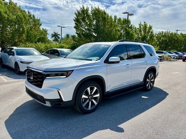 2025 Honda Pilot Touring