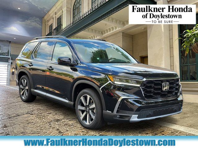 2025 Honda Pilot Touring