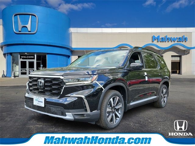 2025 Honda Pilot Touring