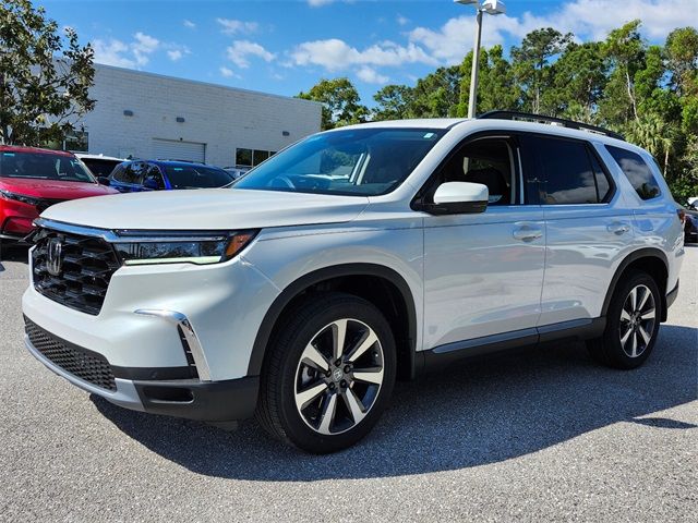 2025 Honda Pilot Touring