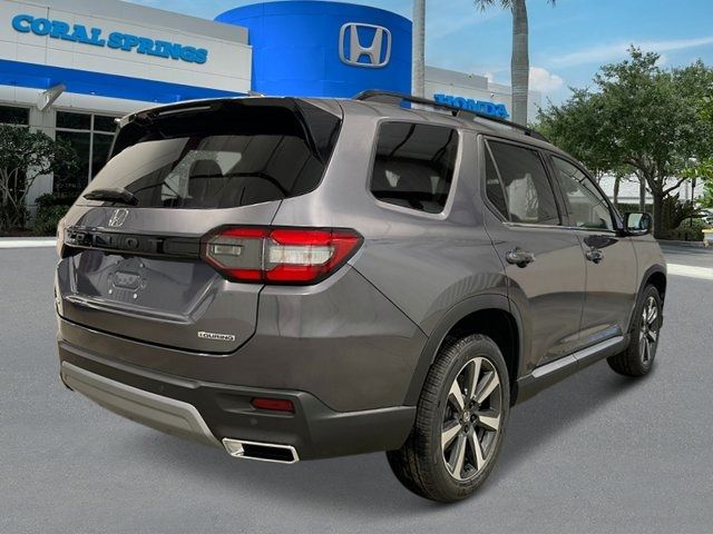 2025 Honda Pilot Touring