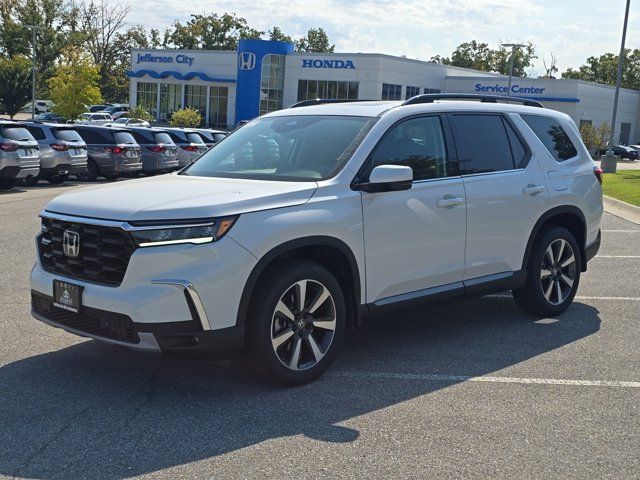 2025 Honda Pilot Touring