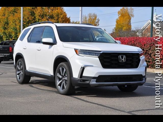 2025 Honda Pilot Touring