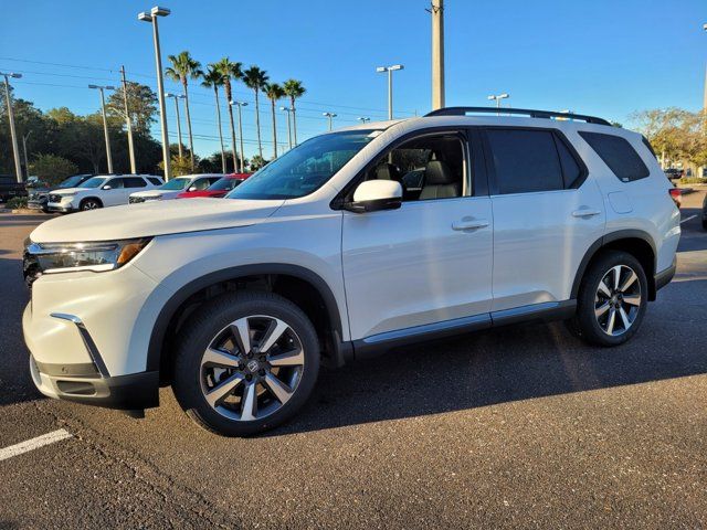 2025 Honda Pilot Touring