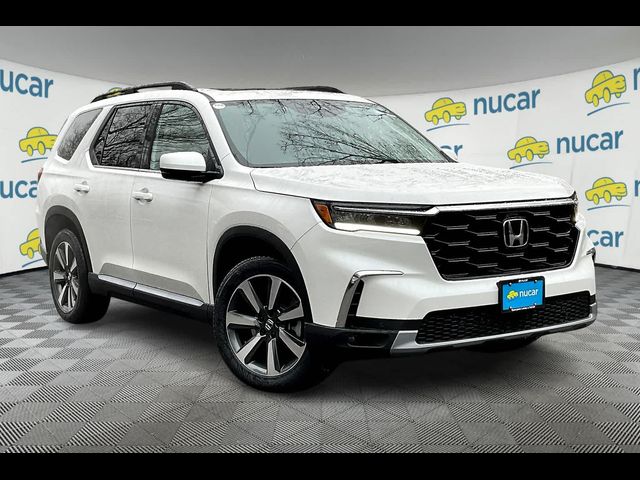 2025 Honda Pilot Touring