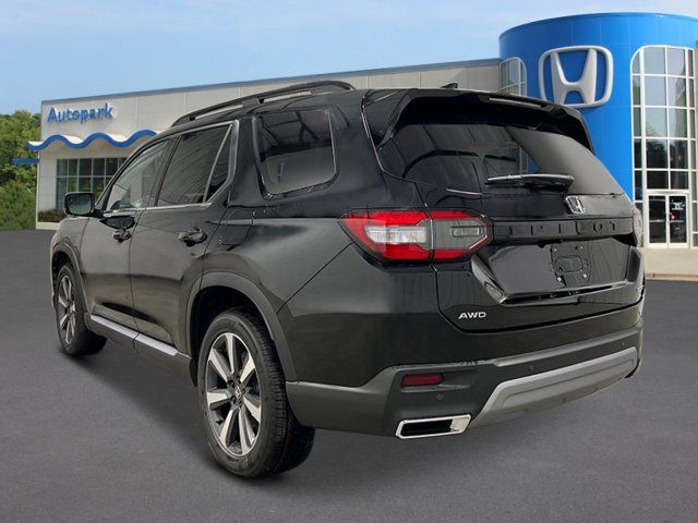 2025 Honda Pilot Touring