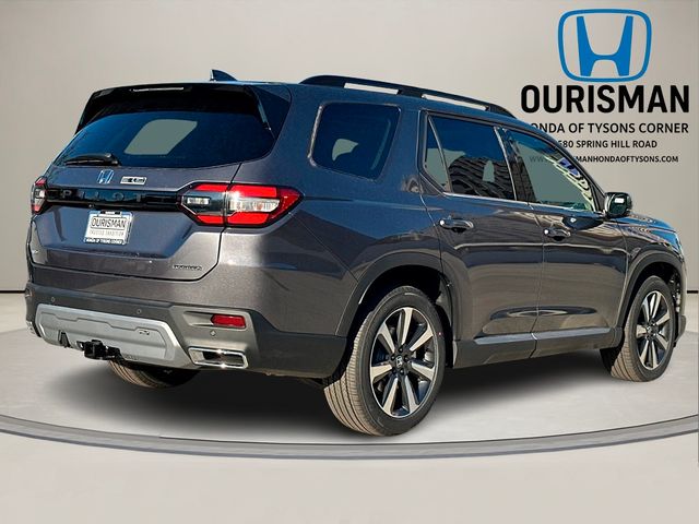 2025 Honda Pilot Touring