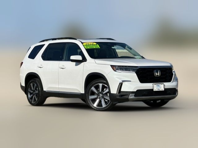 2025 Honda Pilot Touring