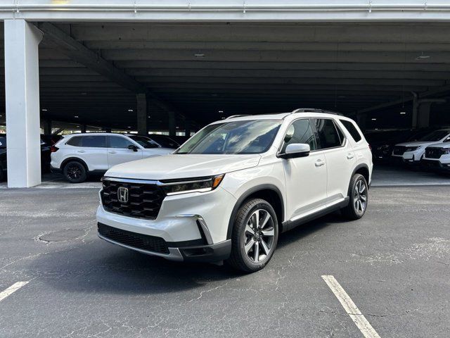 2025 Honda Pilot Touring