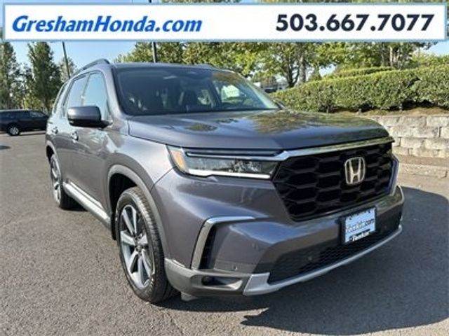 2025 Honda Pilot Touring