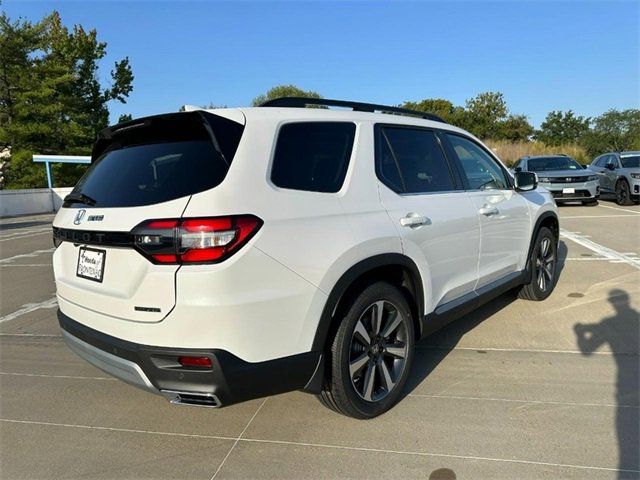 2025 Honda Pilot Touring