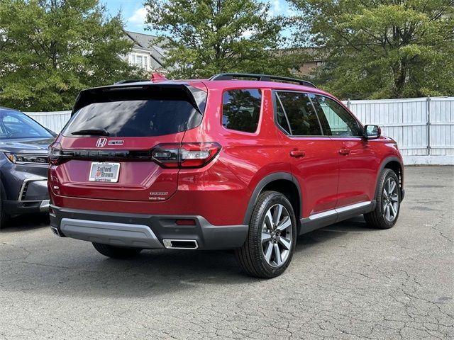 2025 Honda Pilot Touring