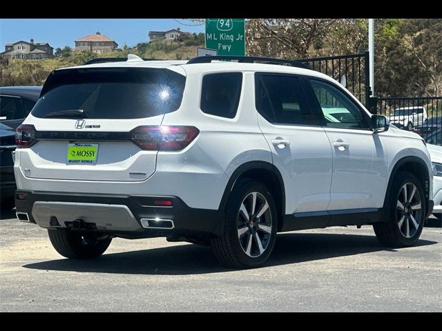 2025 Honda Pilot Touring