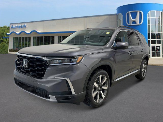 2025 Honda Pilot Touring