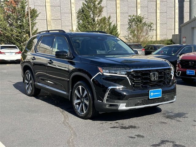 2025 Honda Pilot Touring