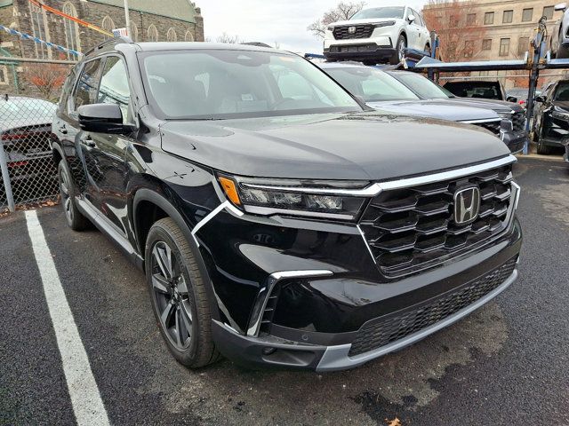 2025 Honda Pilot Touring