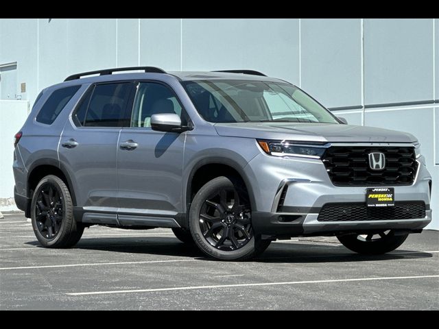 2025 Honda Pilot Touring