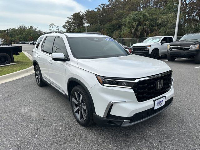 2025 Honda Pilot Touring