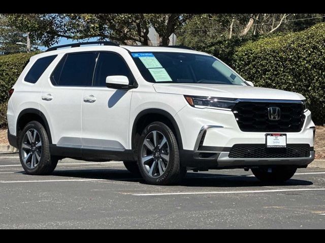 2025 Honda Pilot Touring