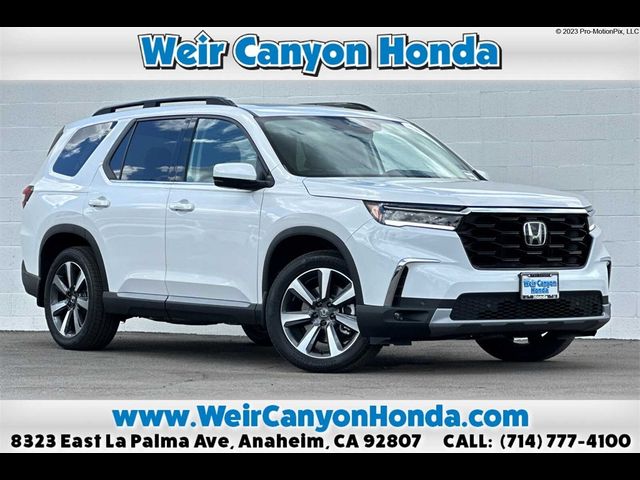 2025 Honda Pilot Touring