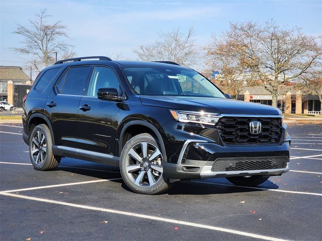 2025 Honda Pilot Touring