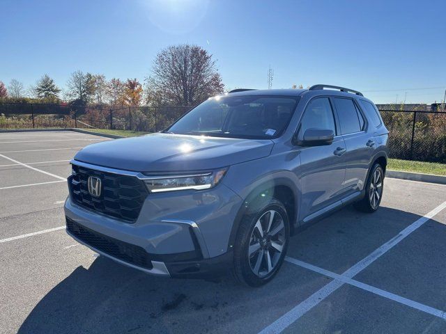 2025 Honda Pilot Touring