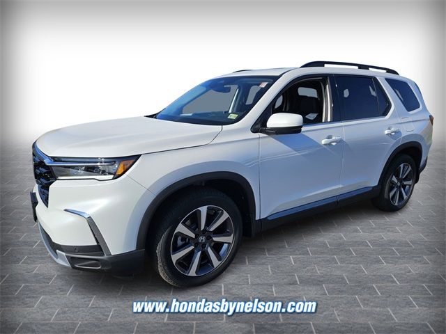 2025 Honda Pilot Touring