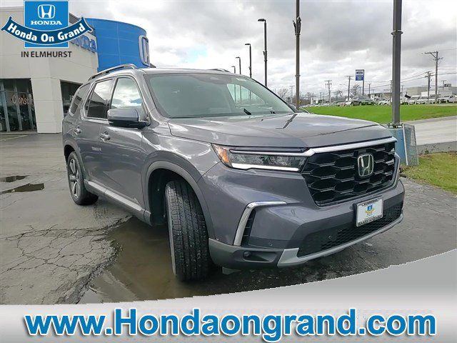 2025 Honda Pilot Touring