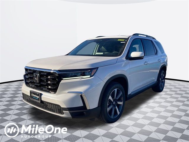 2025 Honda Pilot Touring