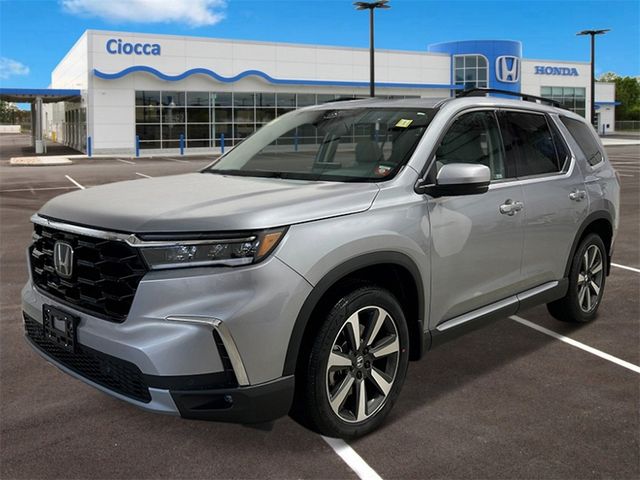 2025 Honda Pilot Touring