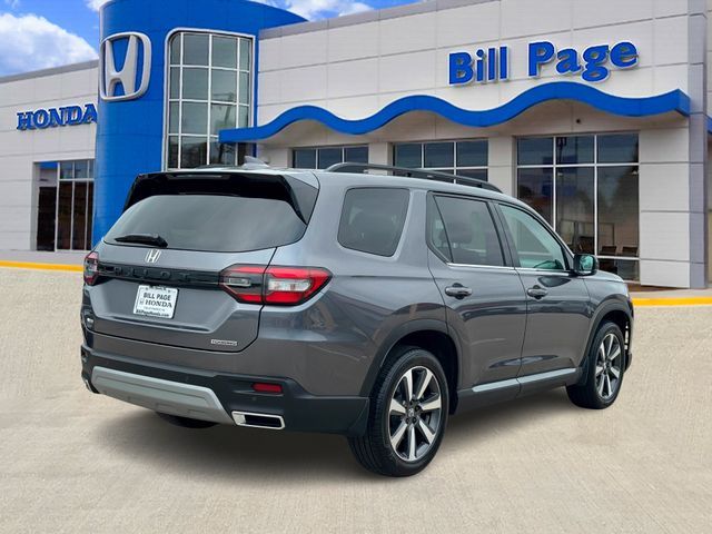 2025 Honda Pilot Touring